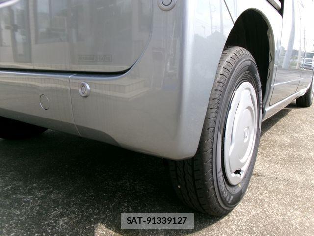 Honda N-VAN 2026-05 8744996-12