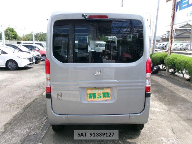 Honda N-VAN 2026-05 8744996-5