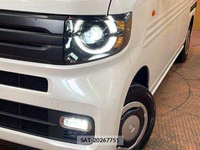Honda N-VAN 2024-11 8781501-11