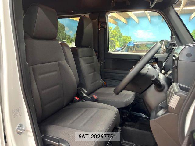 Honda N-VAN 2024-11 8781501-7