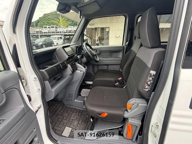 Honda N-VAN 2022-09 8781502-21