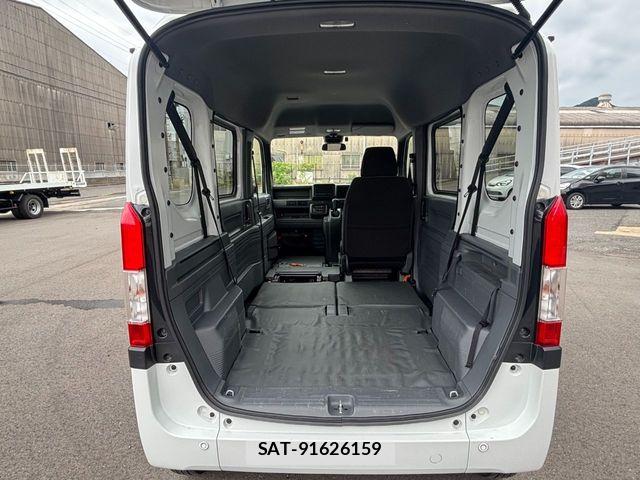 Honda N-VAN 2022-09 8781502-4