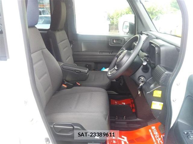 Honda N-VAN 2018-10 8781513-13