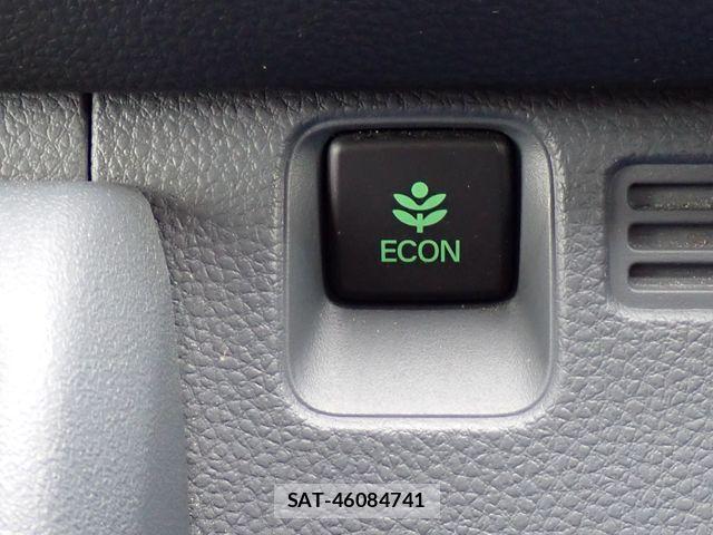 Honda N-VAN 2021-04 8781512-10