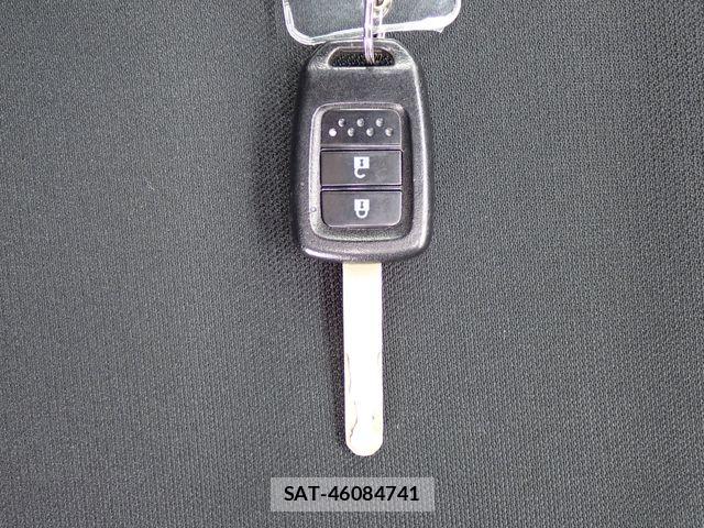 Honda N-VAN 2021-04 8781512-13