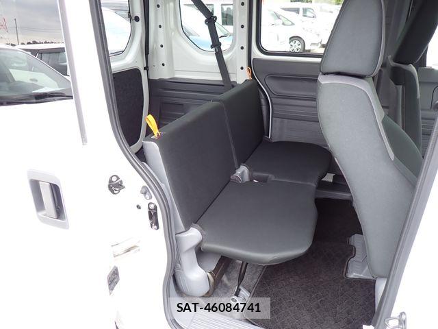 Honda N-VAN 2021-04 8781512-15