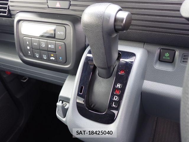 Honda N-VAN 2021-04 8781504-6