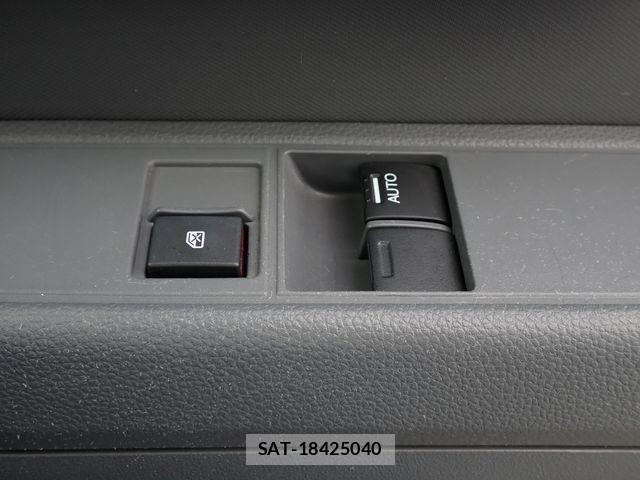 Honda N-VAN 2021-04 8781504-8