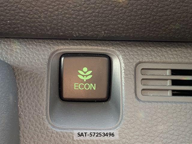 Honda N-VAN 2022-03 8781503-10