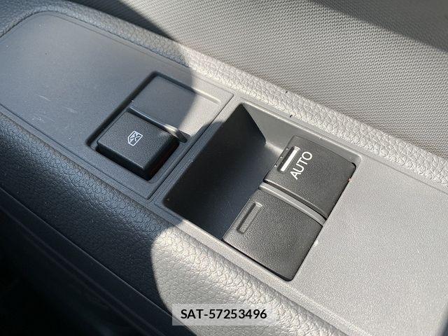 Honda N-VAN 2022-03 8781503-11