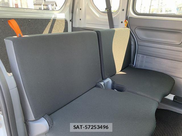 Honda N-VAN 2022-03 8781503-18