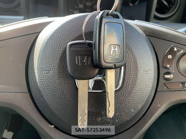 Honda N-VAN 2022-03 8781503-23