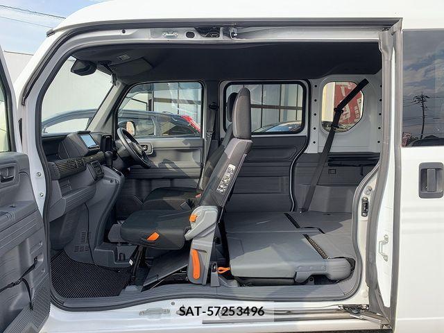 Honda N-VAN 2022-03 8781503-24