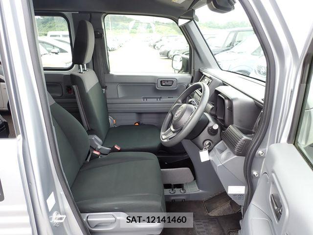 Honda N-VAN 2020-04 8781505-15
