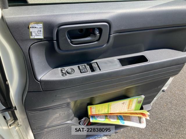 Honda N-VAN 2018-09 8797027-15