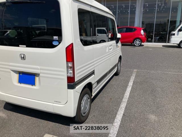 Honda N-VAN 2018-09 8797027-8