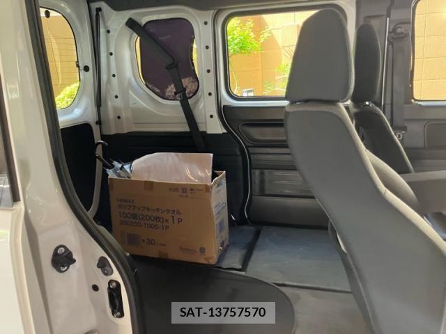Honda N-VAN 2023-05 8797024-9