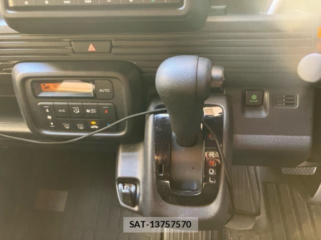 Honda N-VAN 2023-05 8797024-11