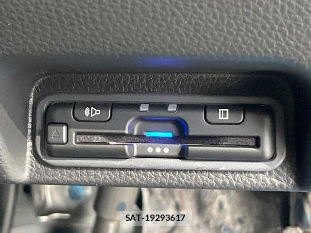 Honda N-VAN 2026-02 8797023-6