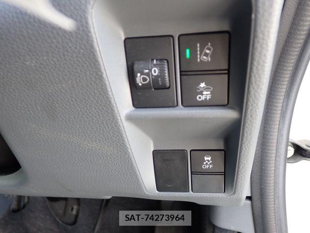 Honda N-VAN 2019-01 8797025-17