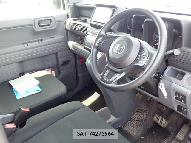 Honda N-VAN 2019-01 8797025-1
