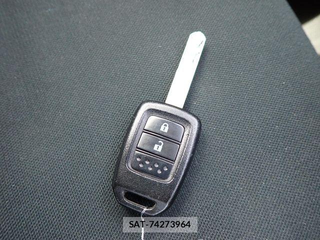 Honda N-VAN 2019-01 8797025-26