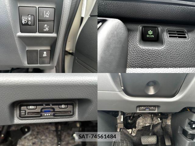 Honda N-VAN 2022-09 8830935-11