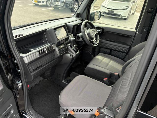 Honda N-VAN 2025-05 8830933-19