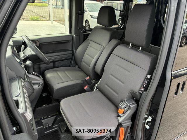 Honda N-VAN 2025-05 8830933-20