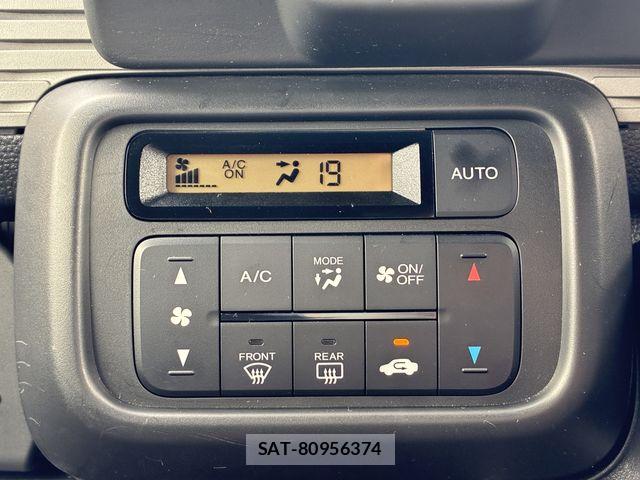 Honda N-VAN 2025-05 8830933-24