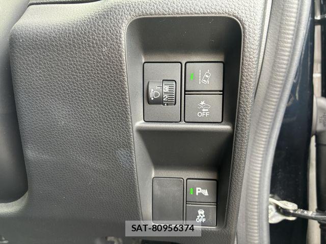 Honda N-VAN 2025-05 8830933-28