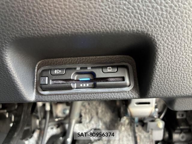Honda N-VAN 2025-05 8830933-29