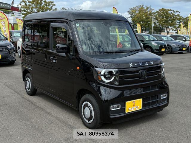 Honda N-VAN 2025-05 8830933-6
