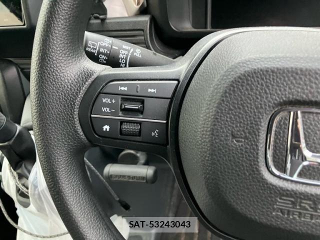 Honda N-VAN 2026-04 8830934-17