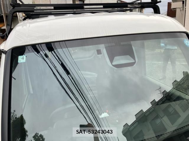 Honda N-VAN 2026-04 8830934-1