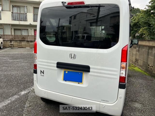 Honda N-VAN 2026-04 8830934-2