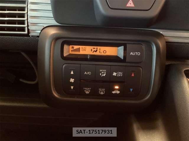 Honda N-VAN 2025-02 8830932-9