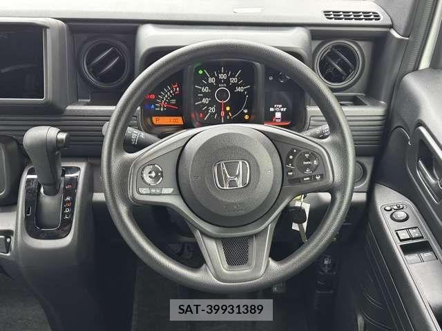 Honda N-VAN 2026-04 8871768-7