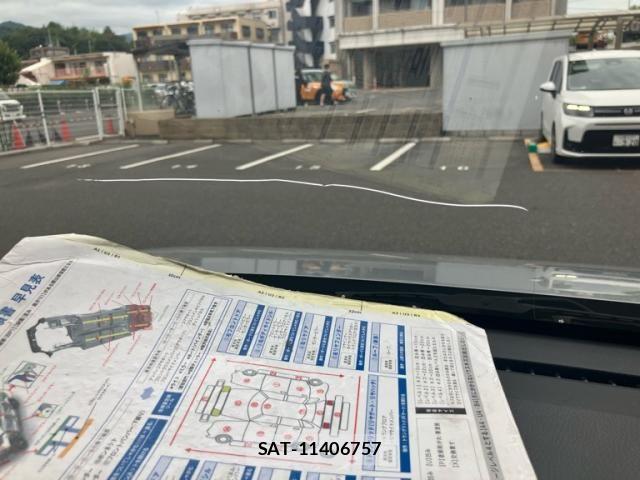 Honda N-VAN 2019-03 8881392-24