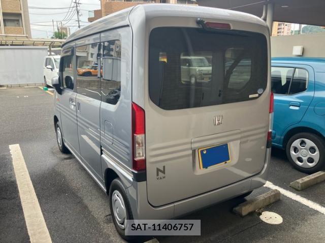 Honda N-VAN 2019-03 8881392-2
