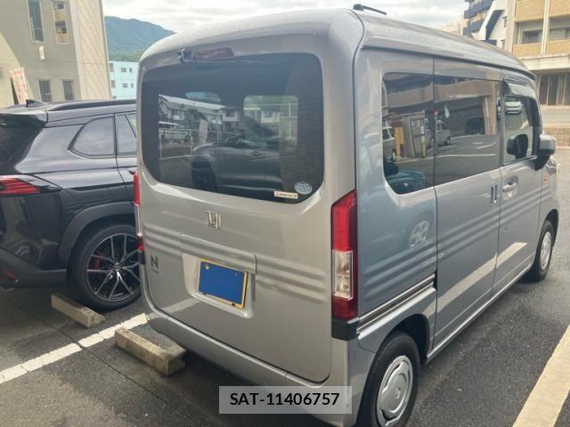 Honda N-VAN 2019-03 8881392-3