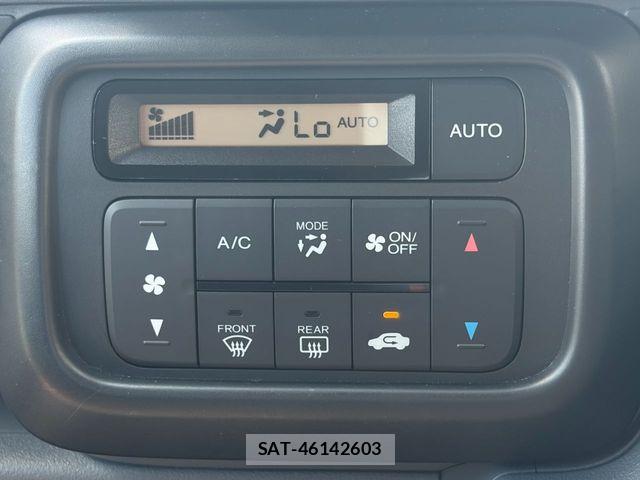 Honda N-VAN 2020-07 8881391-12