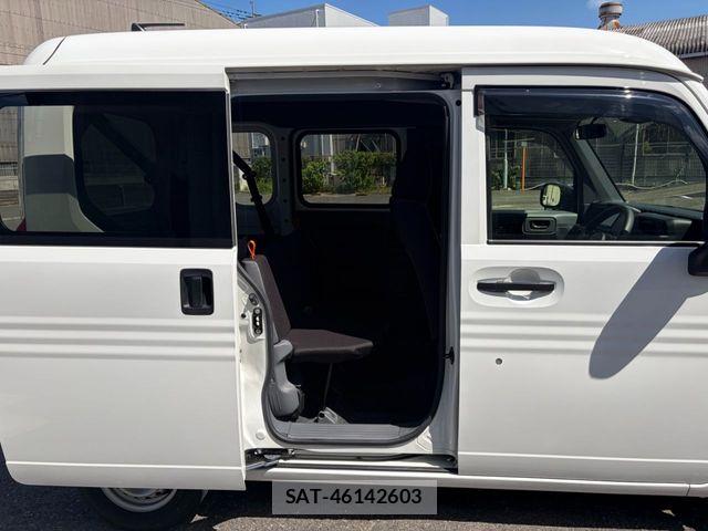 Honda N-VAN 2020-07 8881391-27