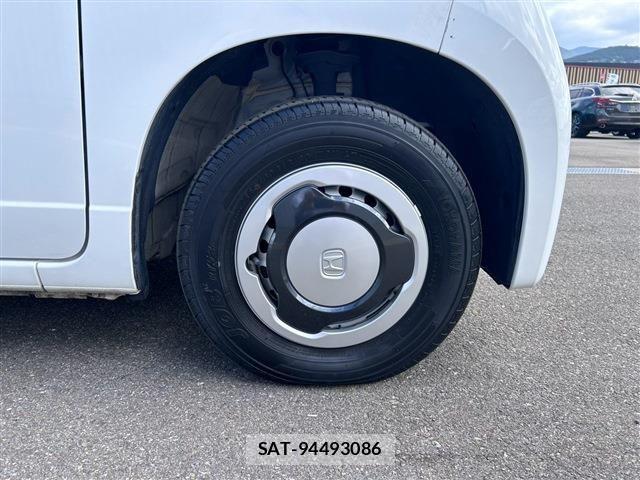 Honda N-VAN 2022-09 8881390-10