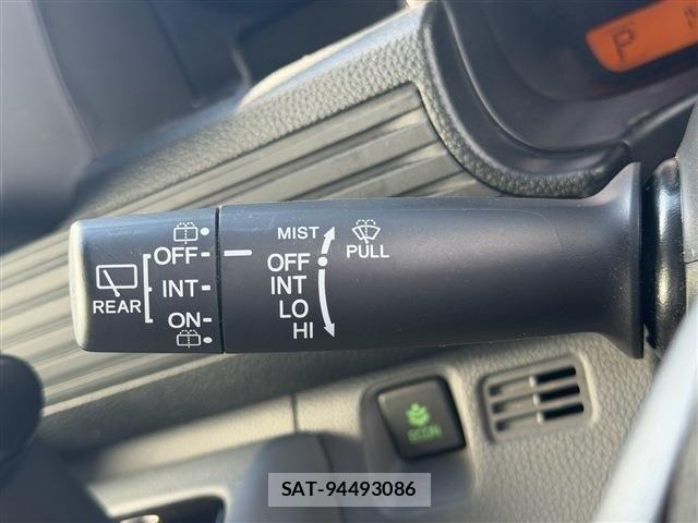 Honda N-VAN 2022-09 8881390-19