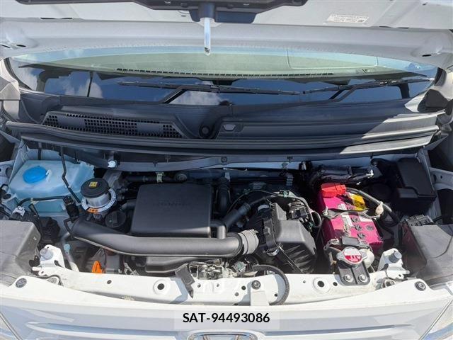 Honda N-VAN 2022-09 8881390-27
