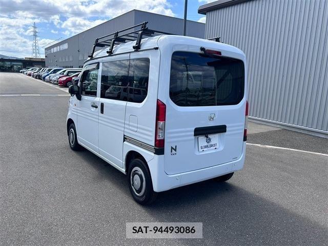 Honda N-VAN 2022-09 8881390-7