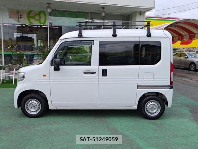 Honda N-VAN 2020-04 8881389-11