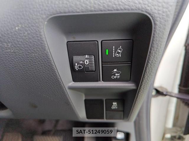 Honda N-VAN 2020-04 8881389-17