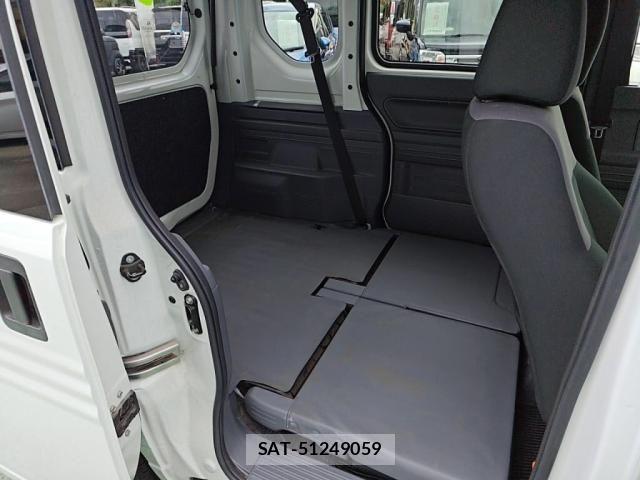 Honda N-VAN 2020-04 8881389-22